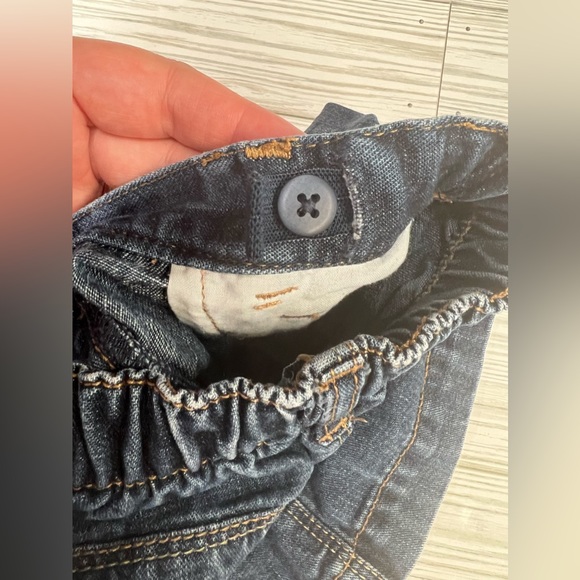 Old Navy denim skirt 2T - Picture 4 of 4